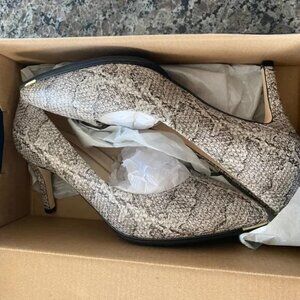 Cole Haan Grand Ambition Pump 75 MM Heel (Size: 7.5; Color: Viper Print Leather)